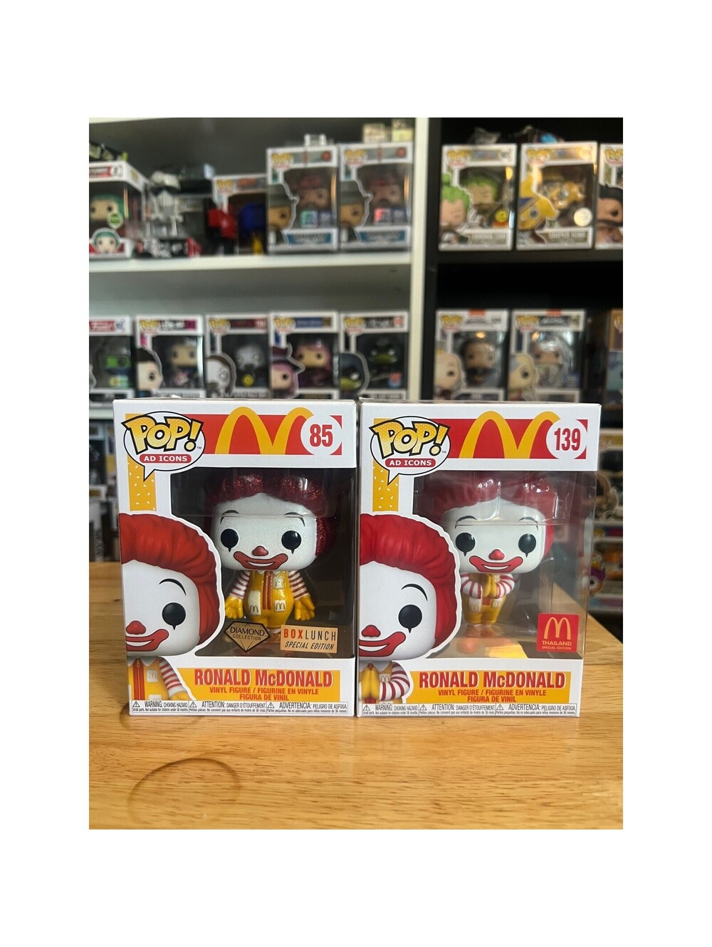 2 VAULTED EXCLUSIVE Ronald McDonald Funko Pops #85 #139 Thailand Diamond Glitter